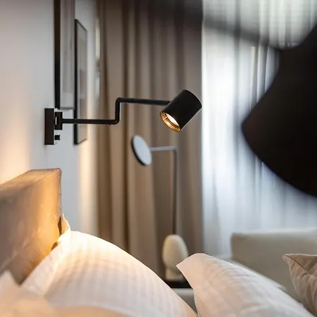 Apartment Teatar Rooms And Studio *
