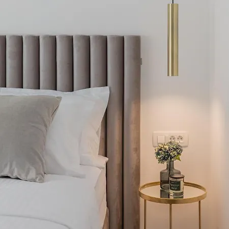 Apartment Teatar Rooms And Studio Split