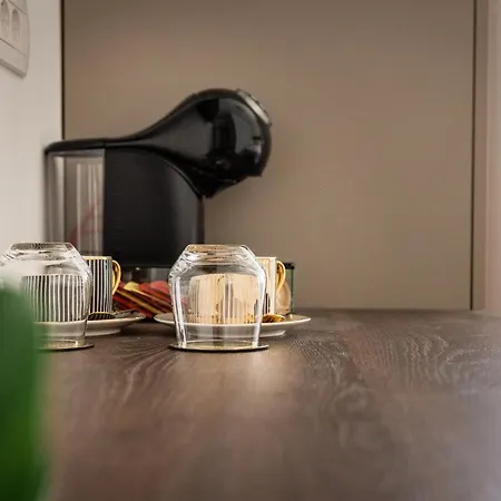 Teatar Rooms And Studio Split